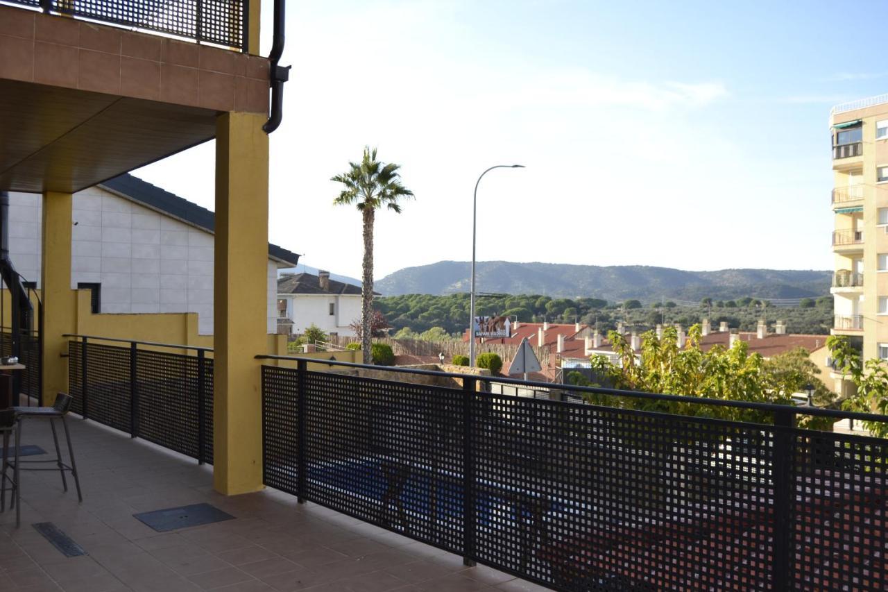 Apartamentos "Casa Rural De Aldea" Aldea del Fresno エクステリア 写真