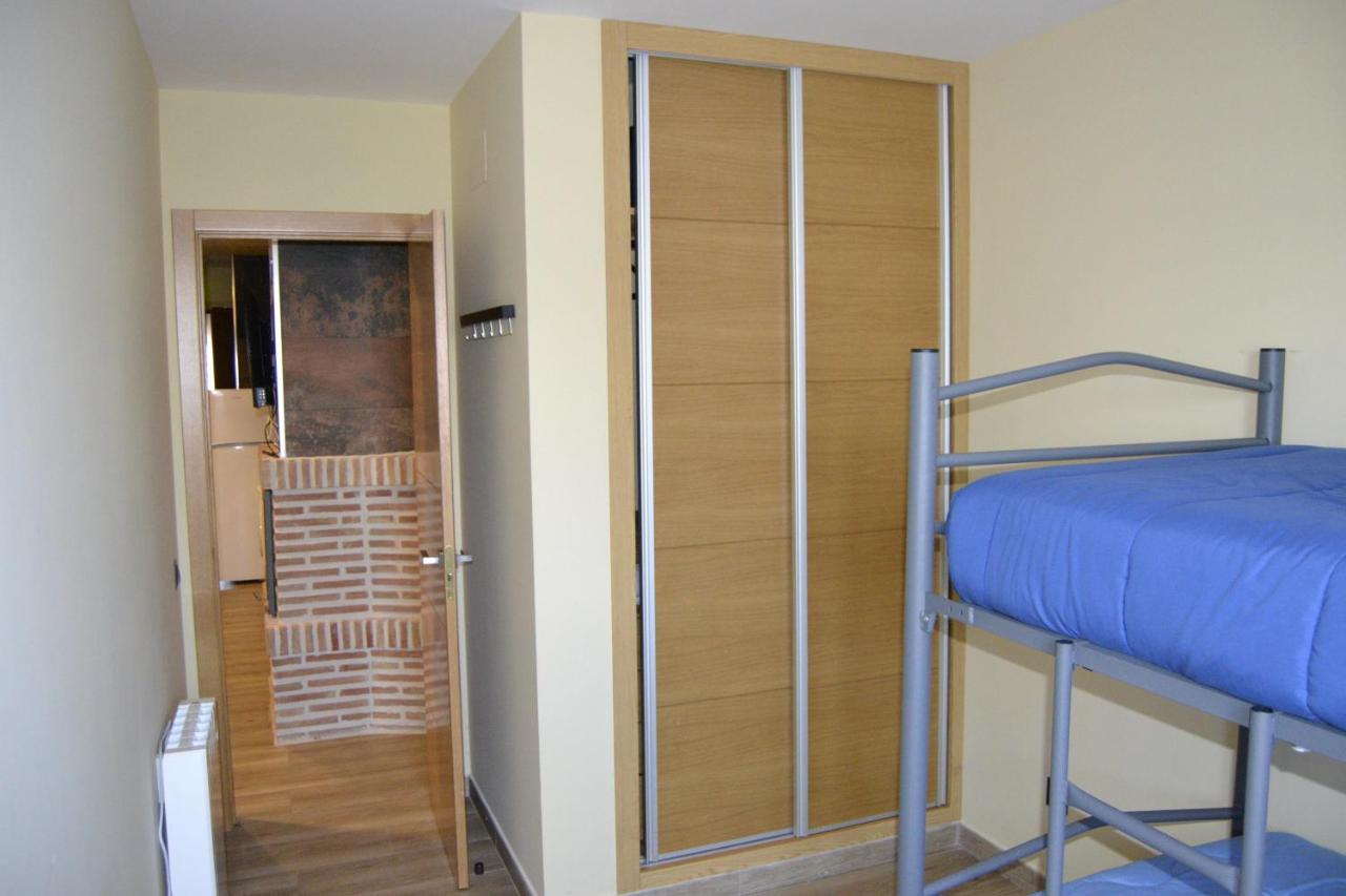 Apartamentos "Casa Rural De Aldea" Aldea del Fresno エクステリア 写真