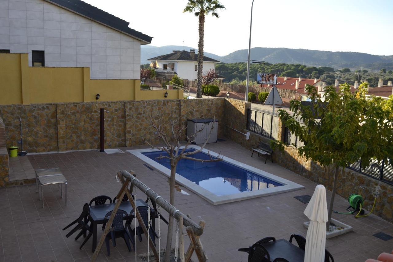 Apartamentos "Casa Rural De Aldea" Aldea del Fresno エクステリア 写真