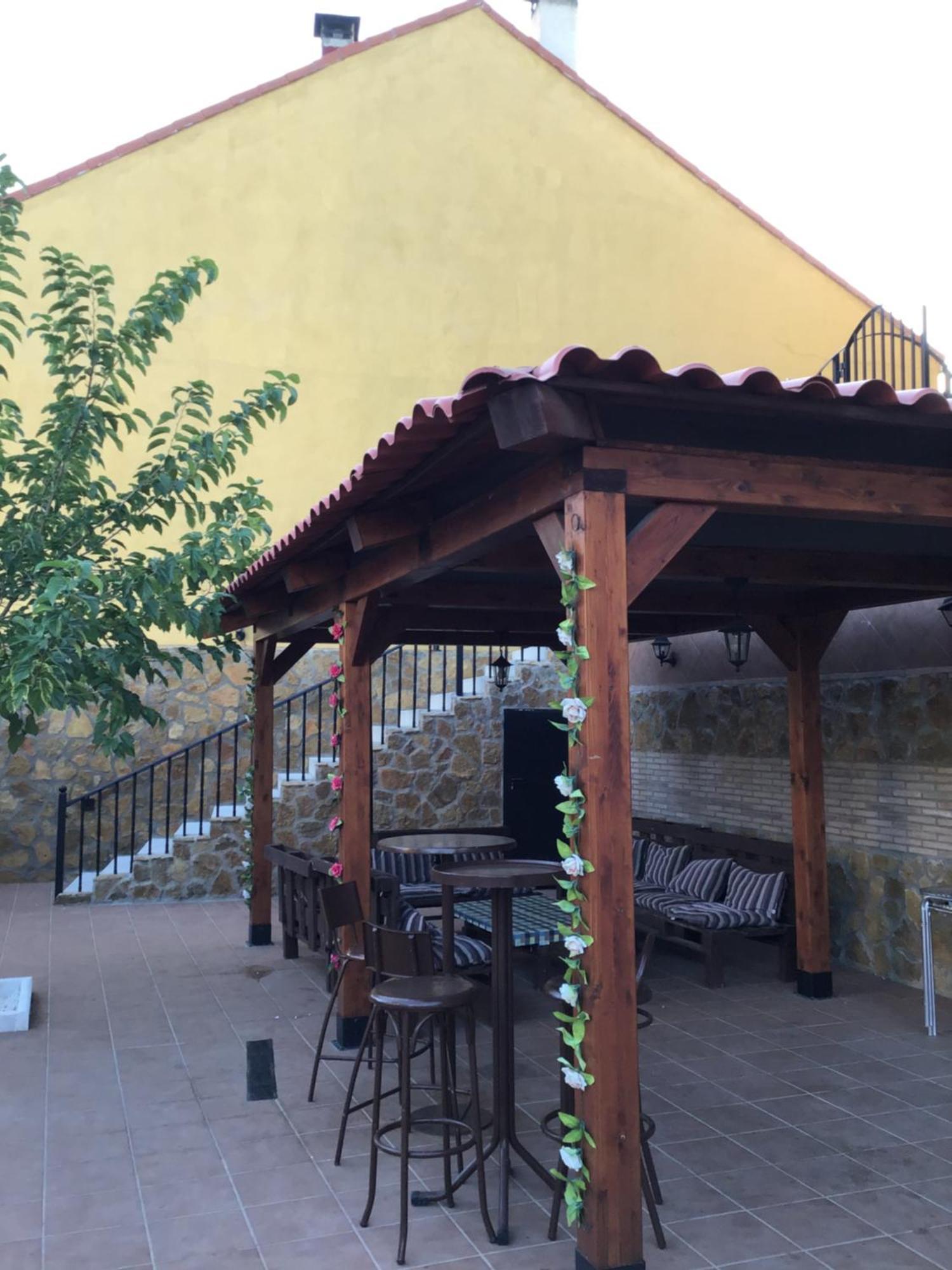 Apartamentos "Casa Rural De Aldea" Aldea del Fresno エクステリア 写真